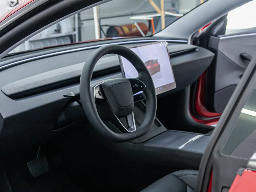Tesla Model 3 po impregnacji wnętrz Wrocław