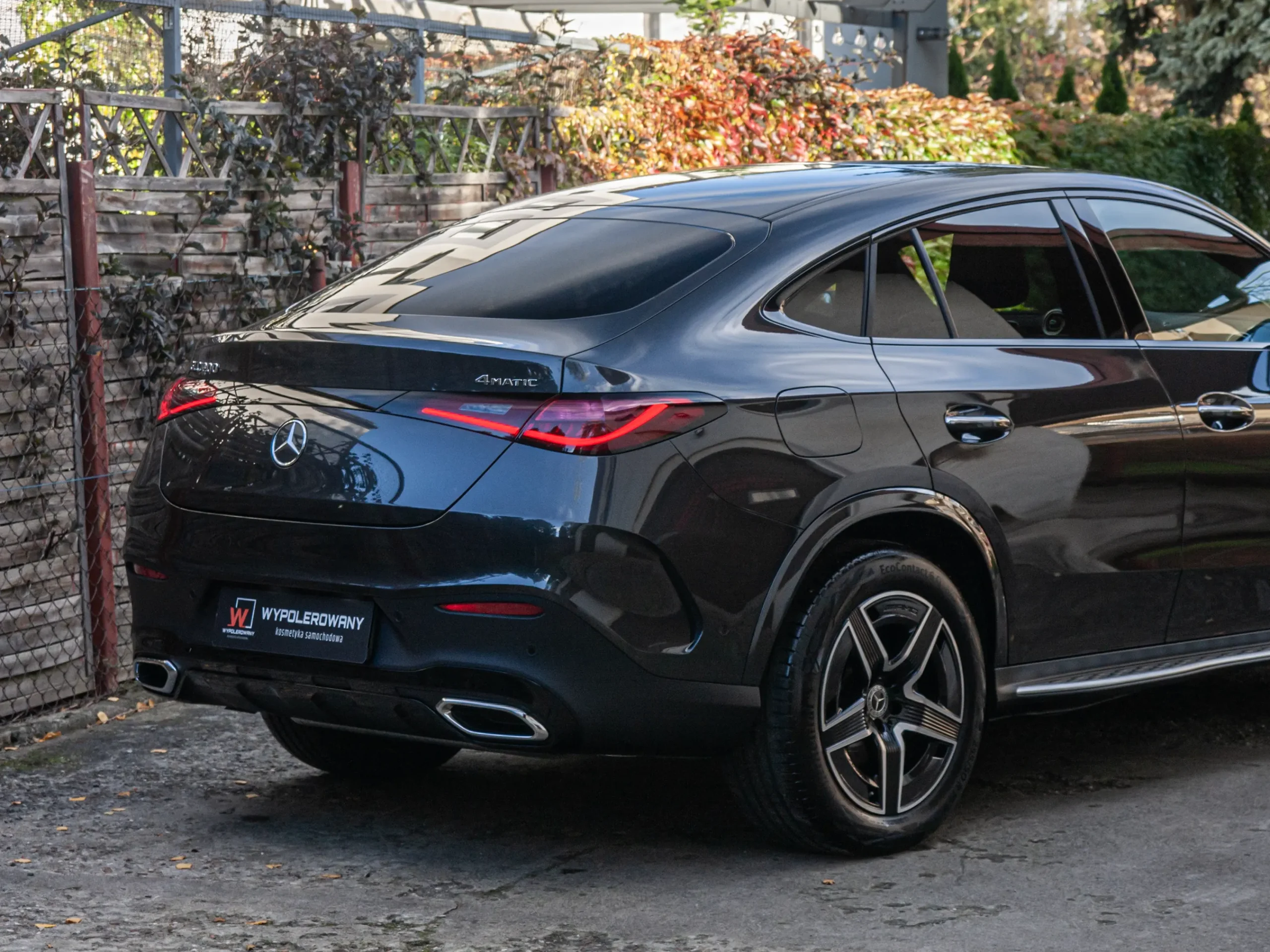 Mercedes-Benz GLC po aplikacji HYPER HERO – detal lakieru z głębokim połyskiem, Wrocław