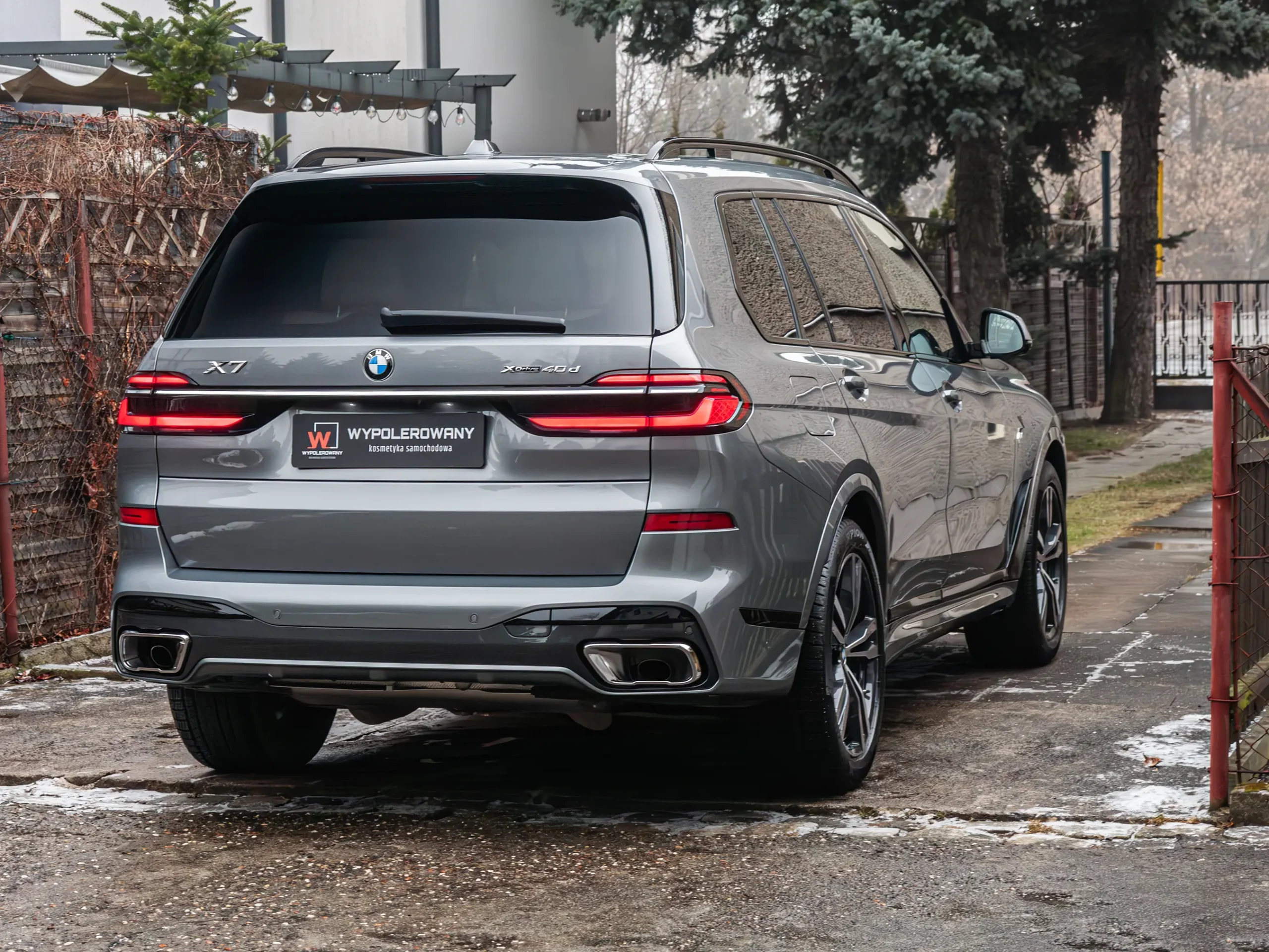 BMW X7 wnętrze po aplikacji powłoki ceramicznej Hyper PRIME – ochrona i estetyka.