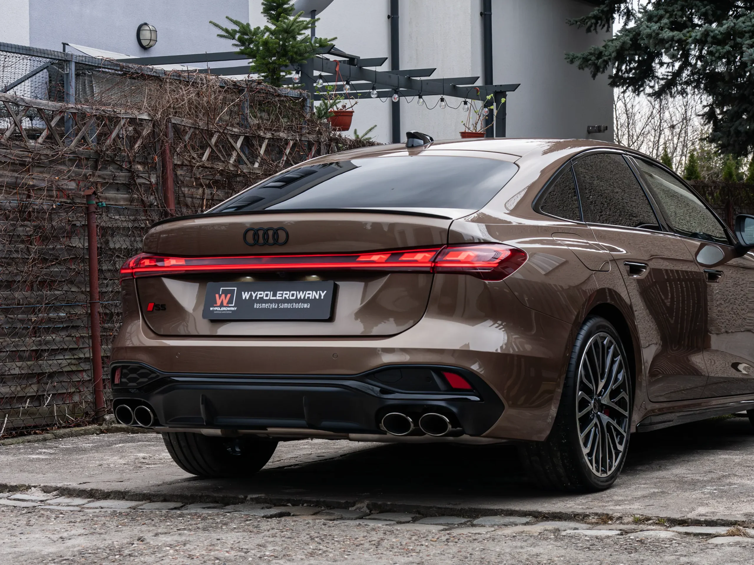 Efekt głębokiego połysku Audi S5 po aplikacji powłoki Hyper PRIME.